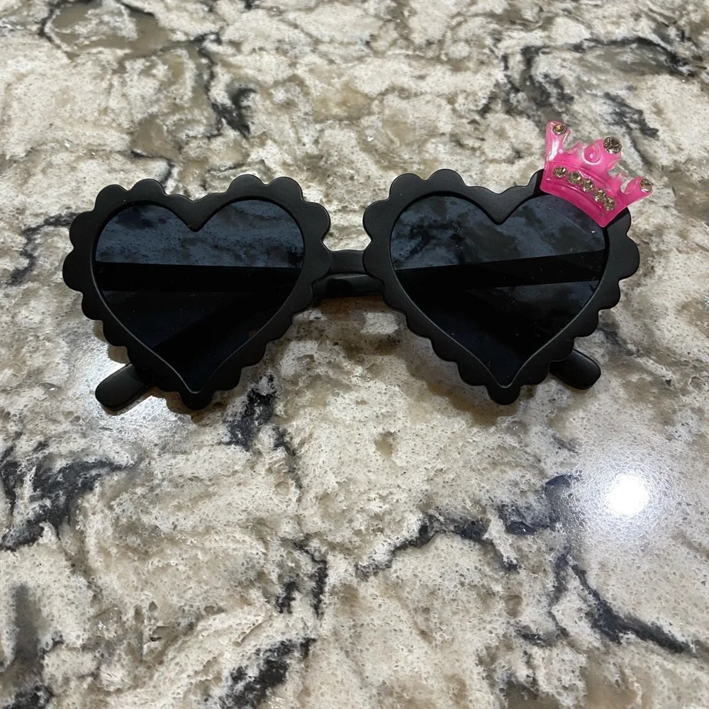 Girls black heart shaped crown sunglasses